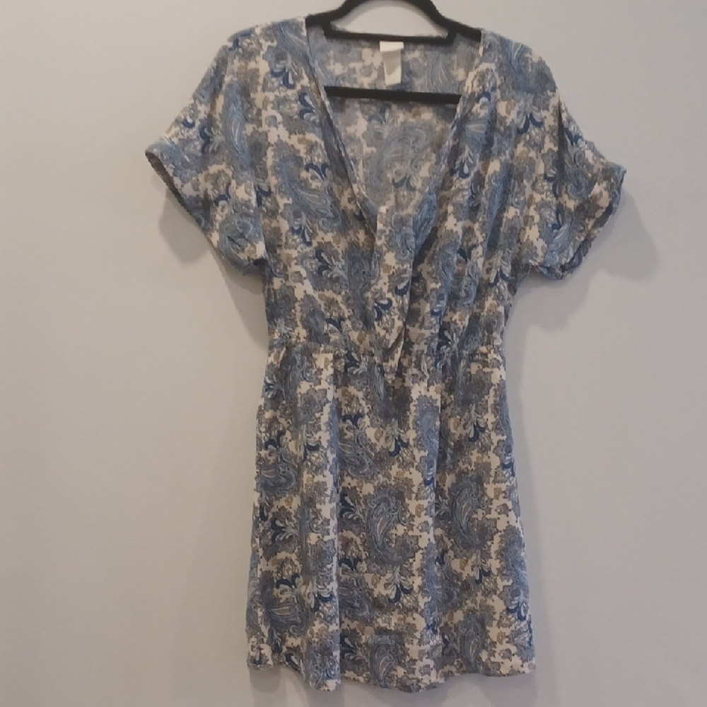 H&M Blue and Cream Paisley Dress
